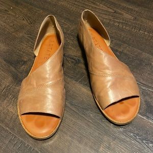 1. State Caramel sandals